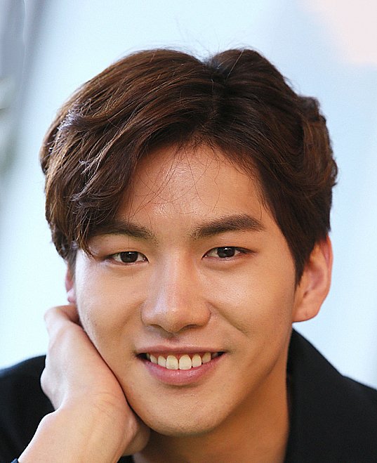 Lee  Jae Joon photo